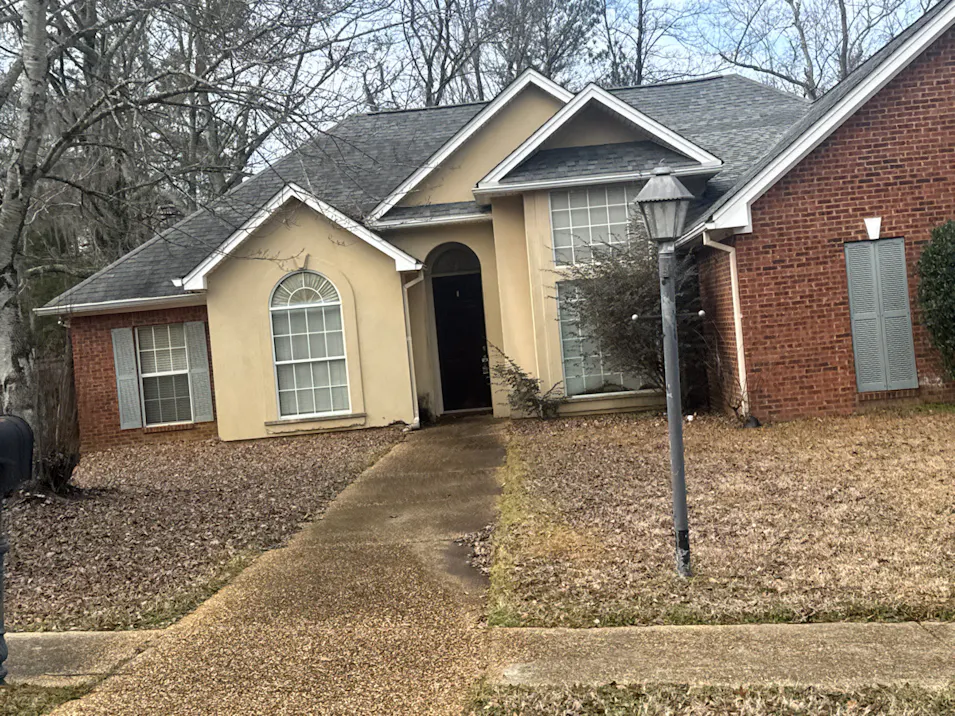 101 Cambridge Cove Clinton, MS 39056, Hinds County
