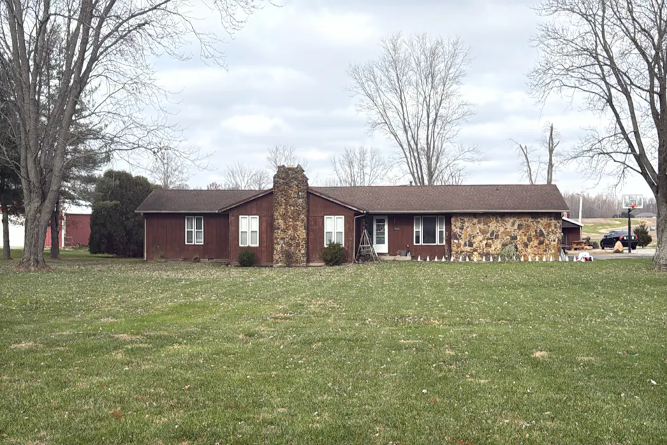 9434 E 600 S Elizabethtown, IN 47232-9553, Bartholomew County