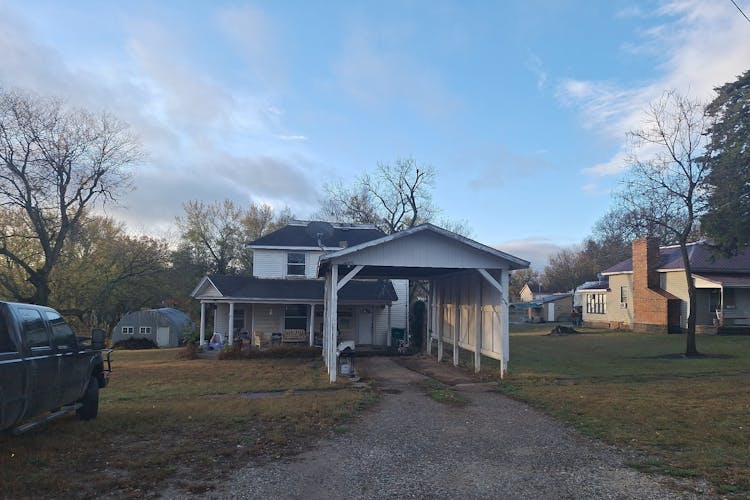 403 W Dayton Ave. Burlingame, KS 66413, Osage County