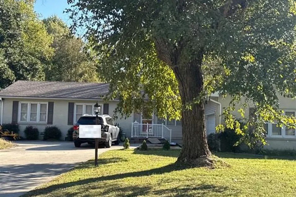 924 Hawthorn Dr Sikeston, MO 63801, Scott County