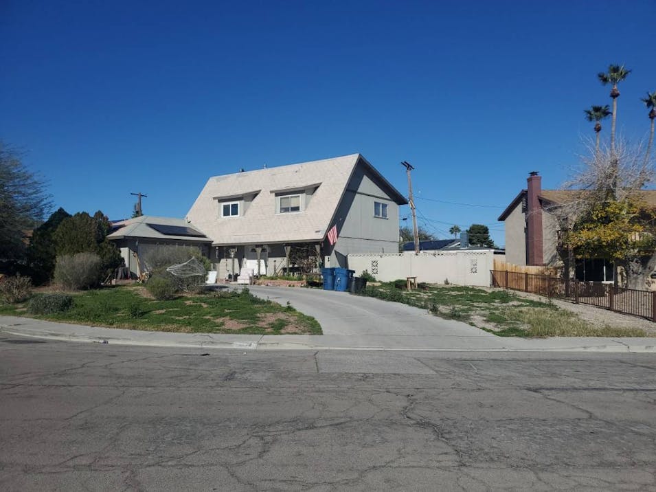 2524 Natalie Ave Las Vegas, NV 89121, Clark County