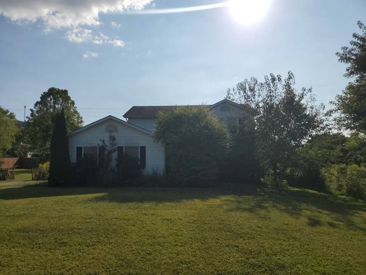 308 Timberline Ct Berea, KY 40403, Madison County