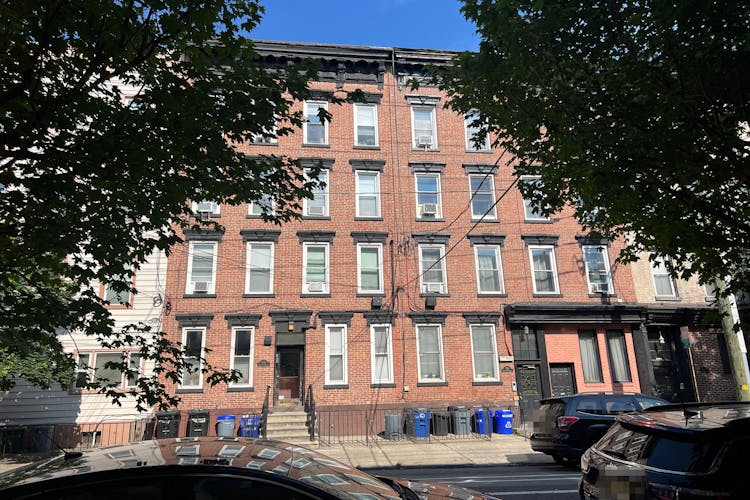 330 Madison St Unit 5 Hoboken, NJ 07030, Hudson County