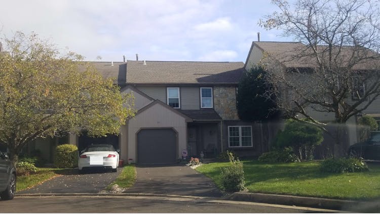 33 Spruce Ct Newtown, PA 18940, Bucks County