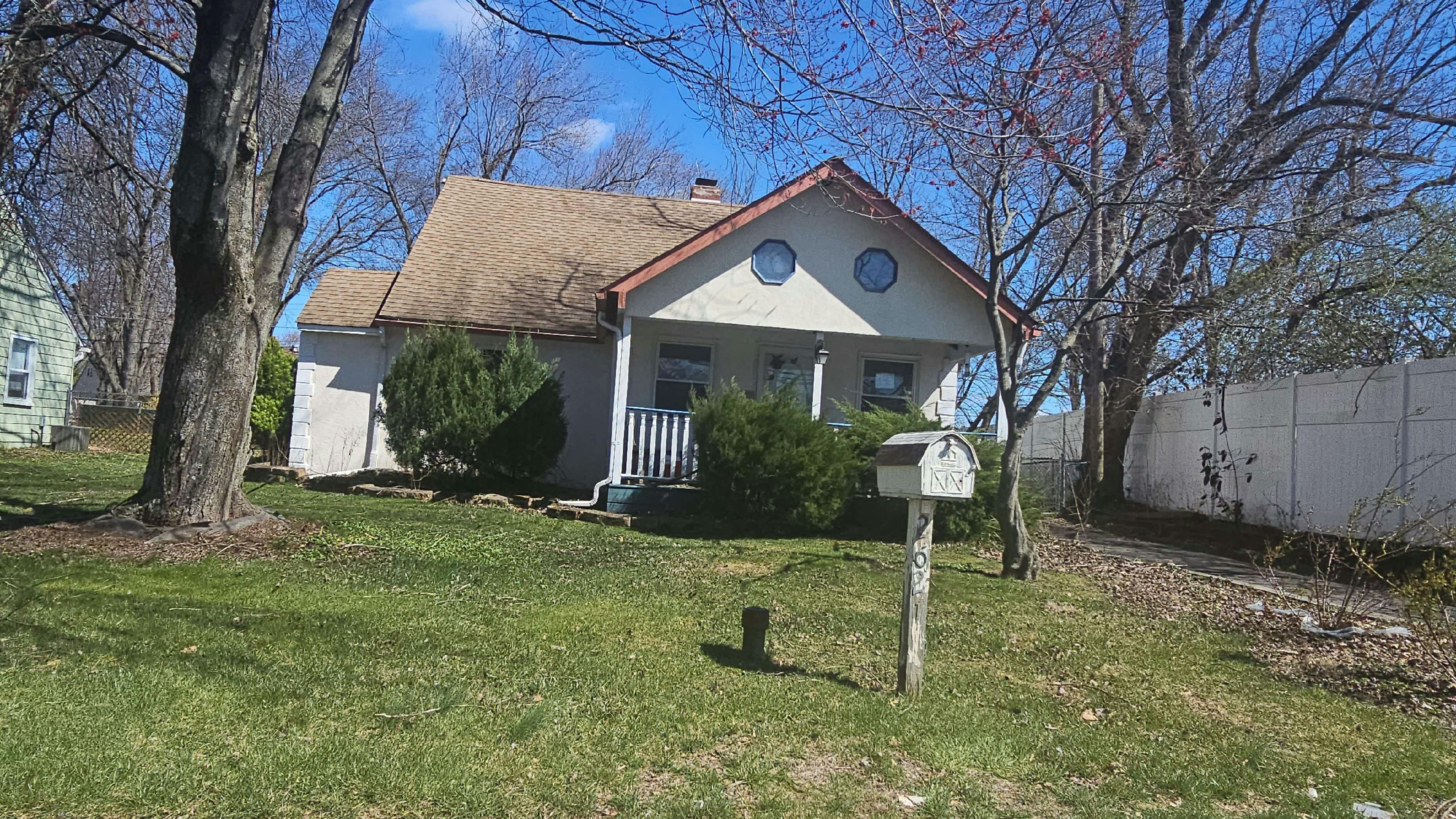 Old Welsh Rd, Willow Grove, PA 19090
