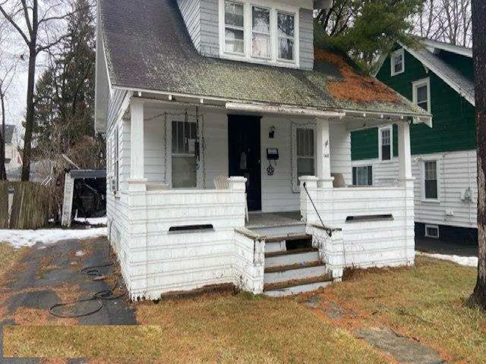 146 Valley View Dr Syracuse, NY 13207, Onondaga County