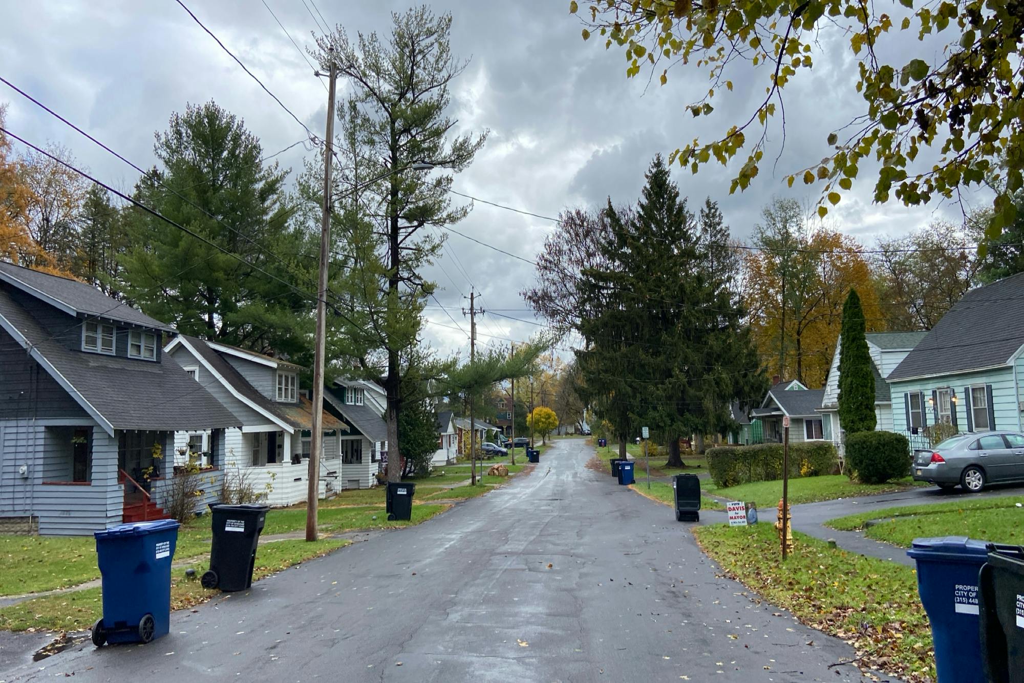 Valley View Dr, Syracuse, NY 13207