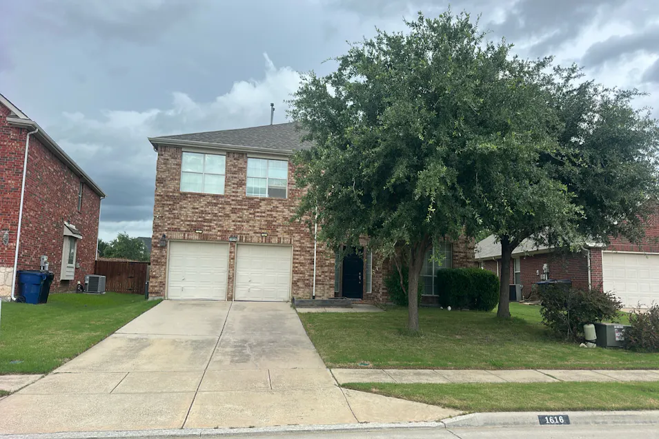 1616 Pelican Dr Frisco, TX 75033, Denton County