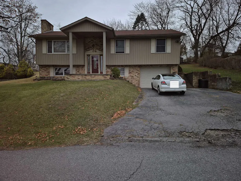 1924 Grant Ave A K A 1920-1926 Grant Ave #1926 Altoona, PA 16602, Blair County