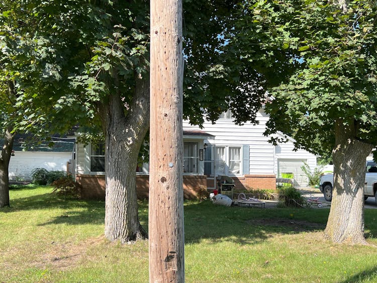 809 N 5th St, Greenville, MI, 48838, USA