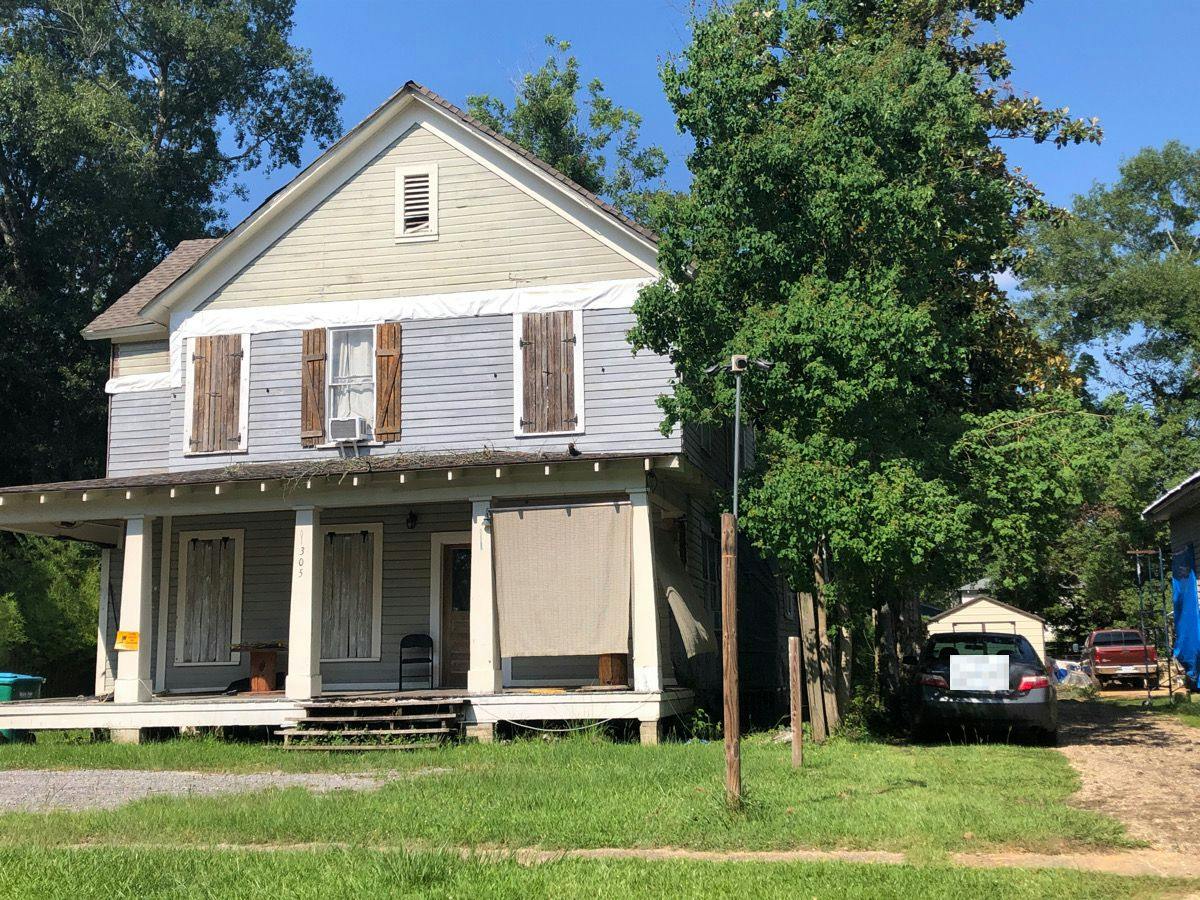 Holly St, Hammond, LA 70403