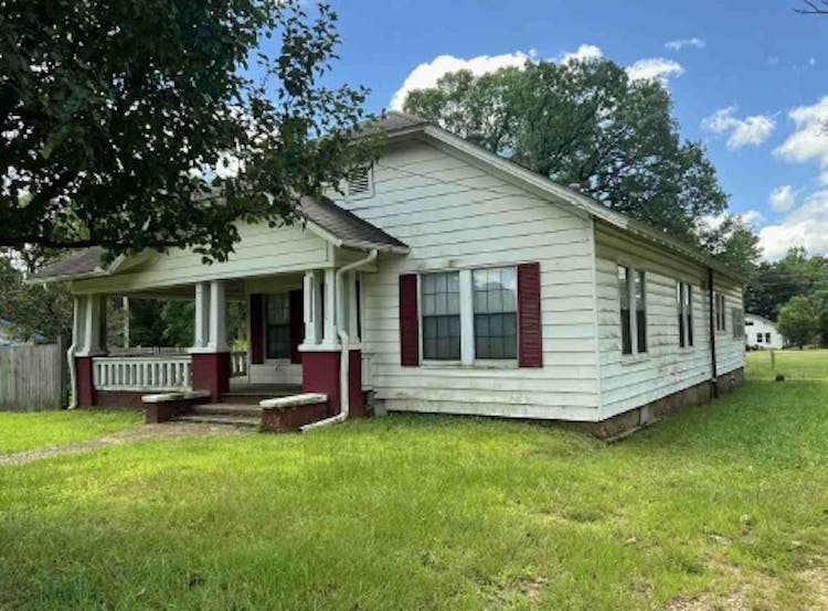 508 Main St Horatio, AR 71842, Sevier County