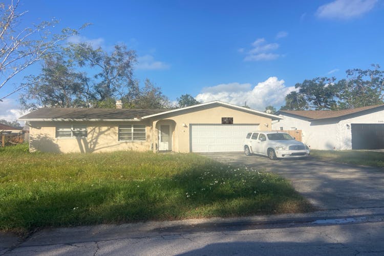 3461 10th Avenue N Saint Petersburg, FL 33713, Pinellas County