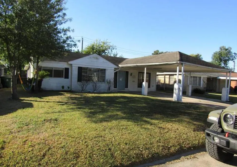 8718 Pattibob St Houston, TX 77029, Harris County