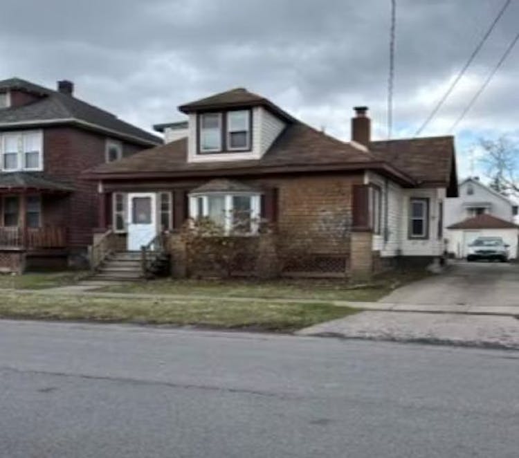 1106 Mathews Ave Utica, NY 13502, Oneida County