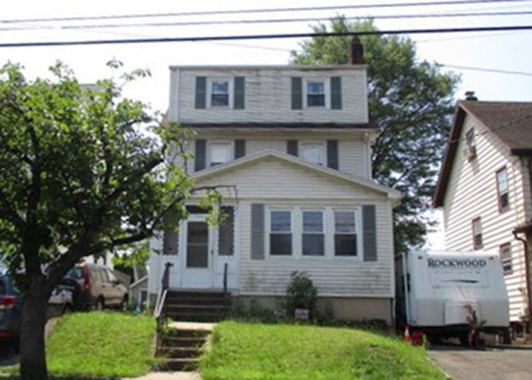 38 W Roselle Ave Roselle Park, NJ, 07204, USA