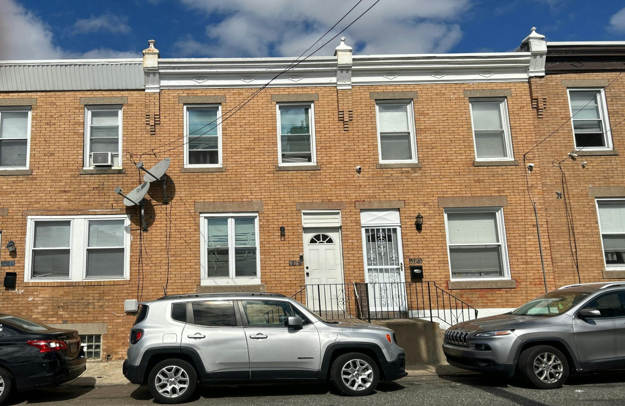 Glenloch St, Philadelphia, PA 19124