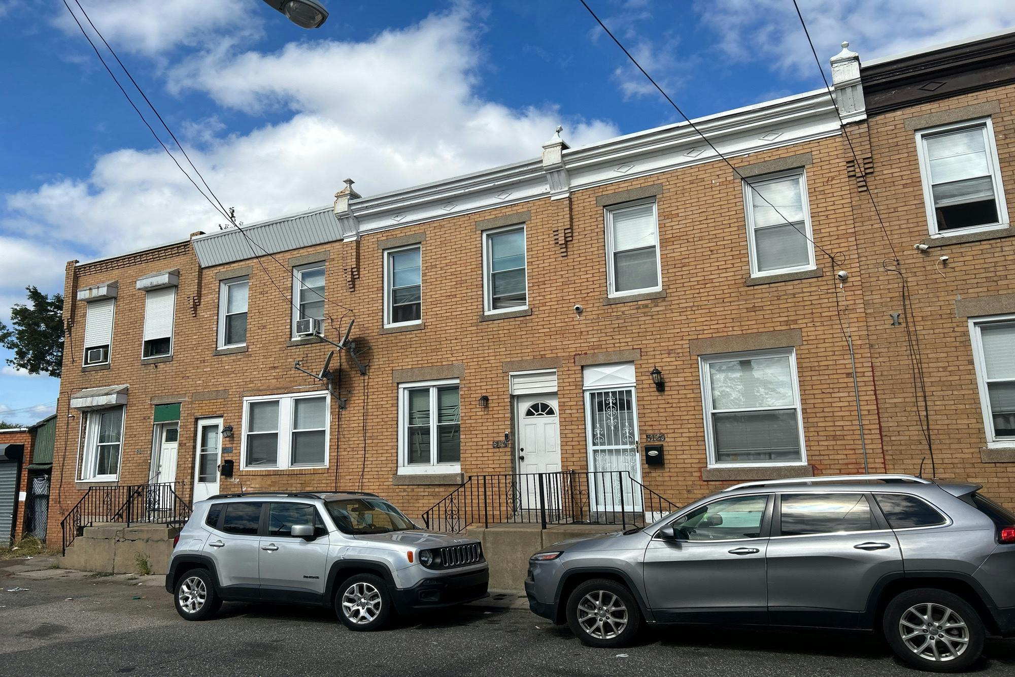 Glenloch St, Philadelphia, PA 19124 #1