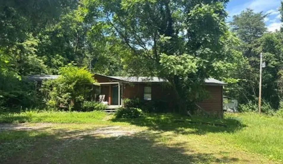 18807 Dow Knob Rd Borden, IN 47106-8201, Clark County
