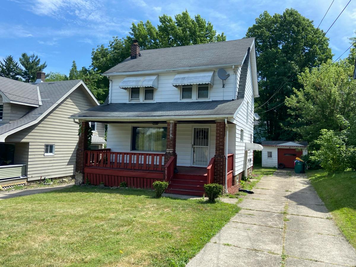 Greenhurst Dr, Maple Heights, OH 44137 #1