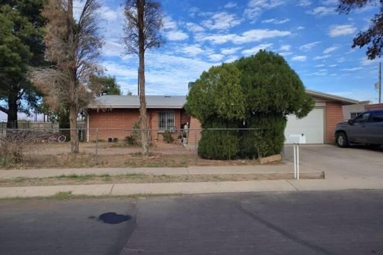 4249 E Canada Stra Tucson, AZ 85706, Pima County