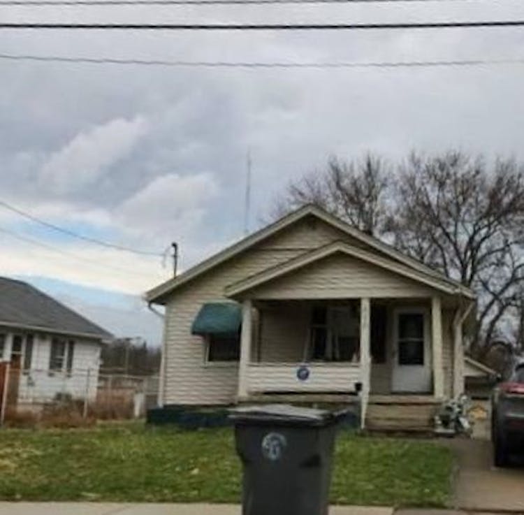 908 Cornell St Youngstown, OH 44502, Mahoning County