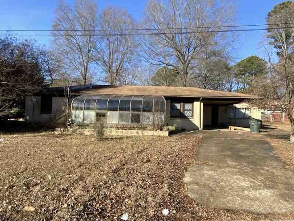 206 S Collison Ave Bald Knob, AR 72010, White County