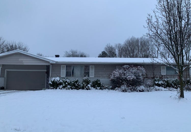 3330 Willowbrook Dr Martinsville, IN 46151, Morgan County