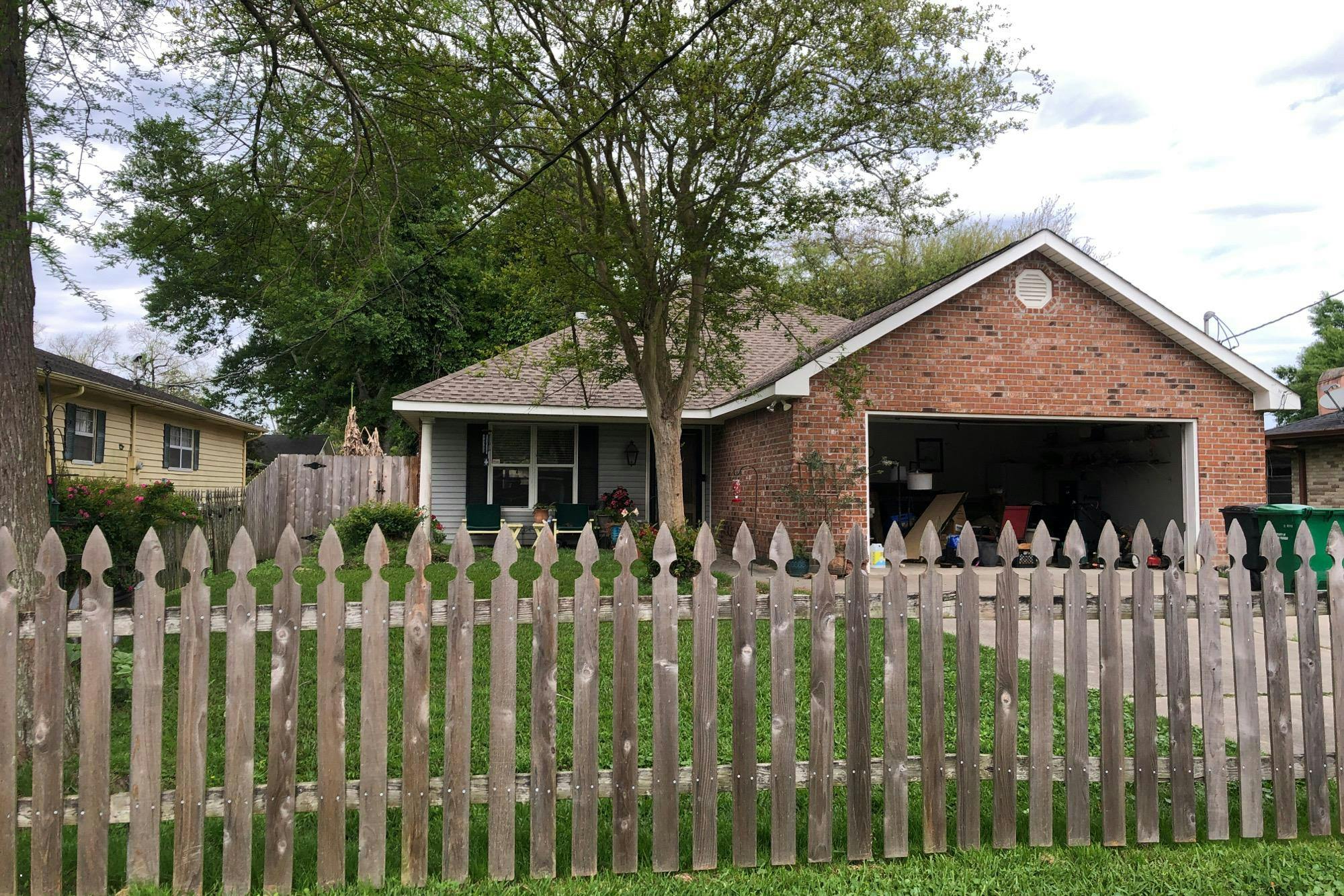 Maple Loop, LA Place, LA 70068 #1