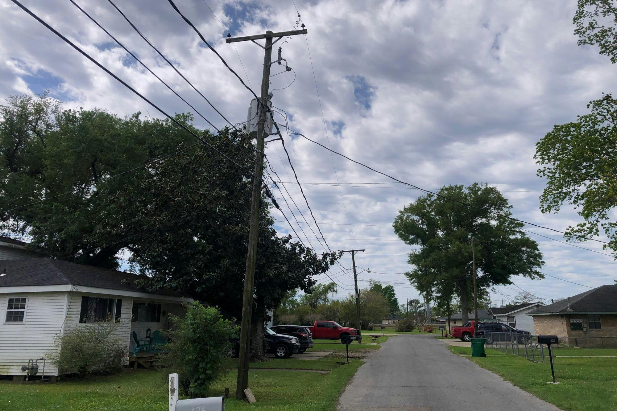 Maple Loop, LA Place, LA 70068