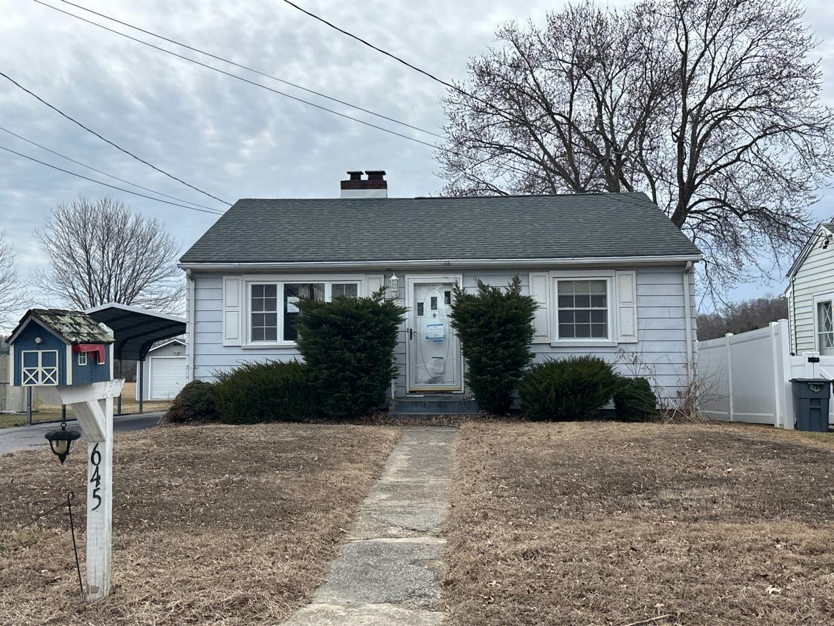 Greenwood Ave, Pennsville, NJ 08070