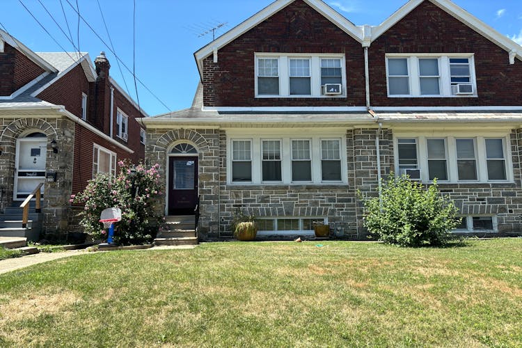 828 Yeadon Ave Lansdowne, PA 19050, Delaware County