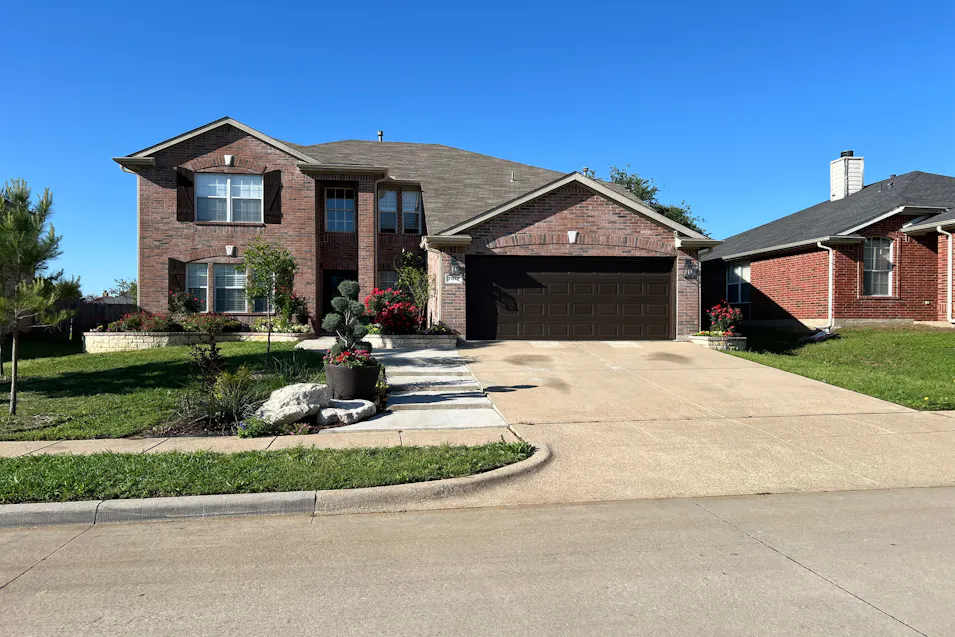 7012 Lake Whitney Drive Arlington, TX 76002, Tarrant County