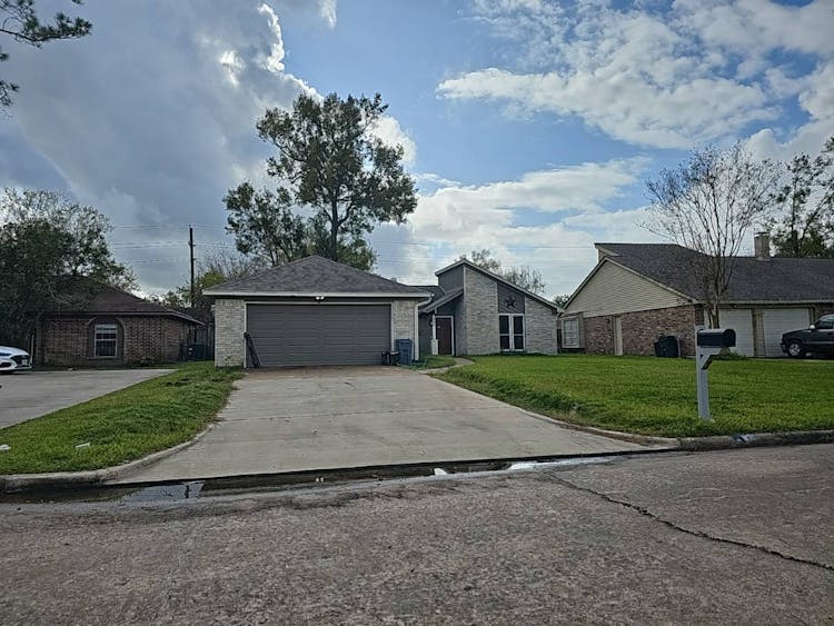 431 Topsail Way Crosby, TX 77532, Harris County