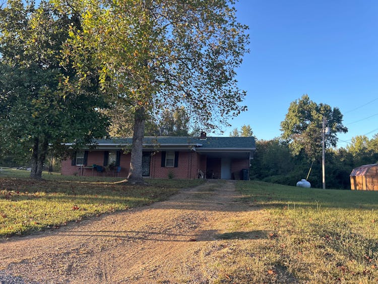 45 Lunati Rd Holly Springs, MS 38635, Marshall County