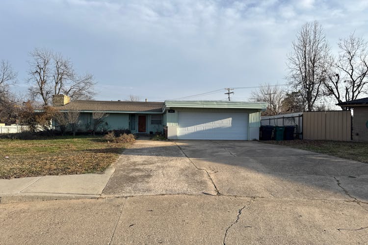 404 SW 50th Street Oklahoma City, OK 73109, Oklahoma County