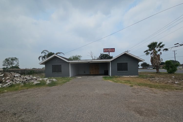 422 East Hwy 107 Elsa, TX 78543, Hidalgo County