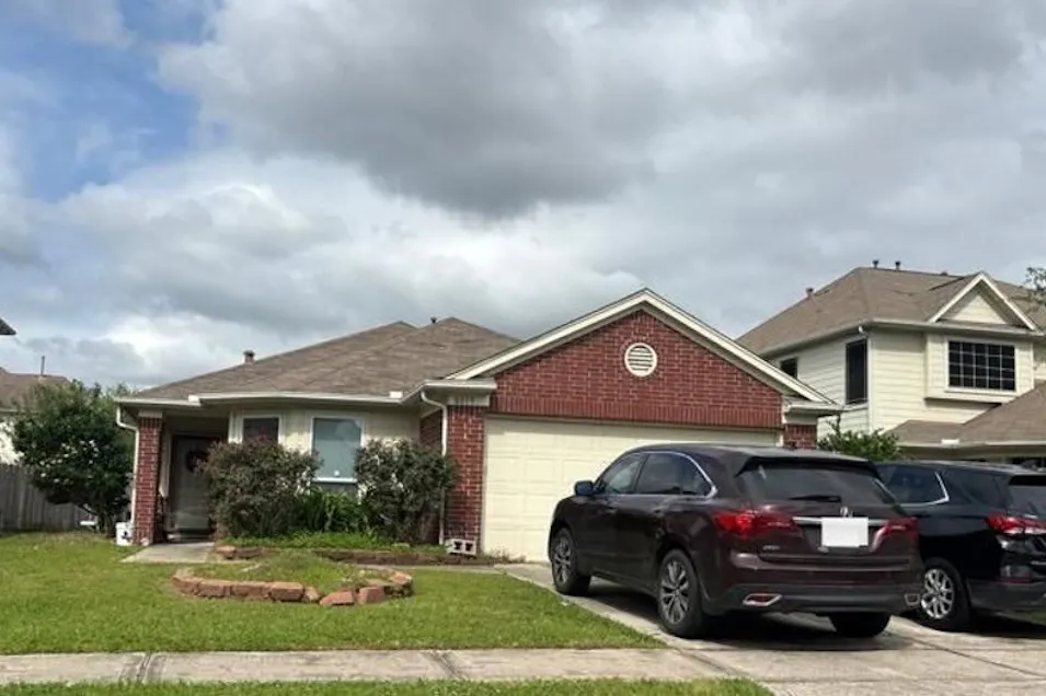 8019 Oregano Drive Baytown, TX 77521, Harris County