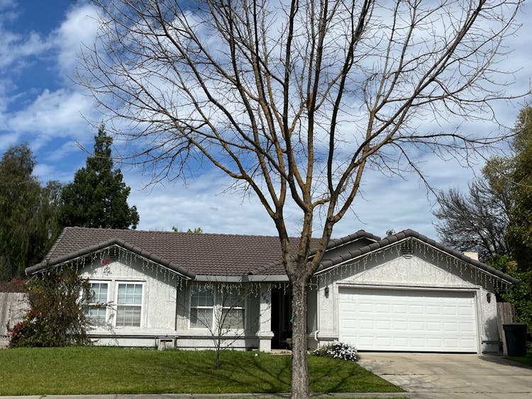 1897 Creekside Dr Merced, CA 95348, Merced County