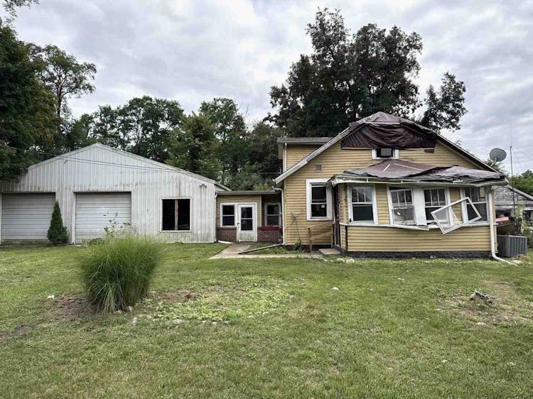 33187 Pokagon Hwy Niles, MI 49120, Berrien County