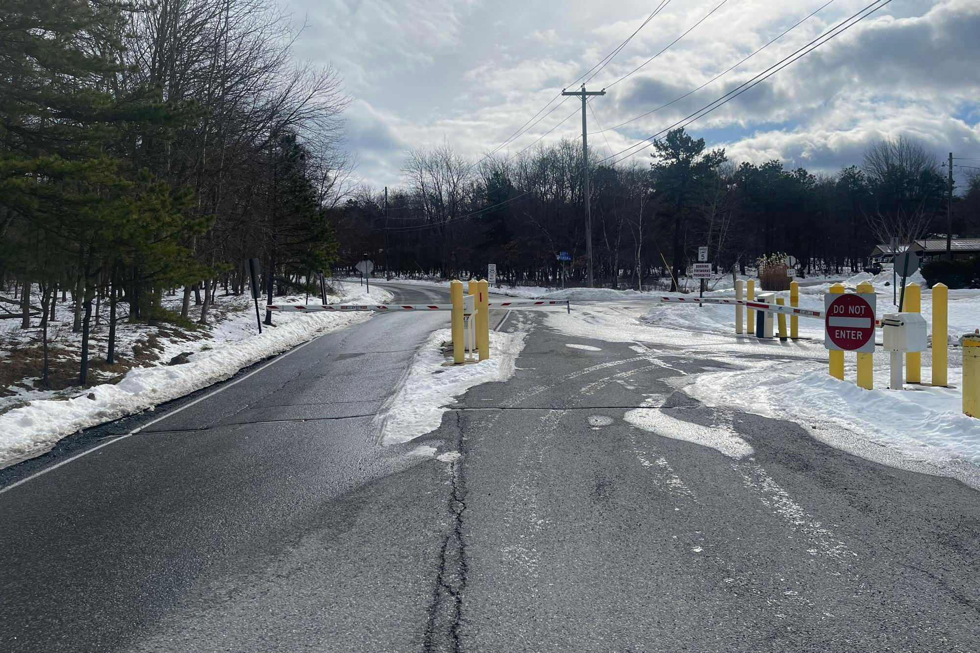 Claremont Dr, Albrightsville, PA 18210