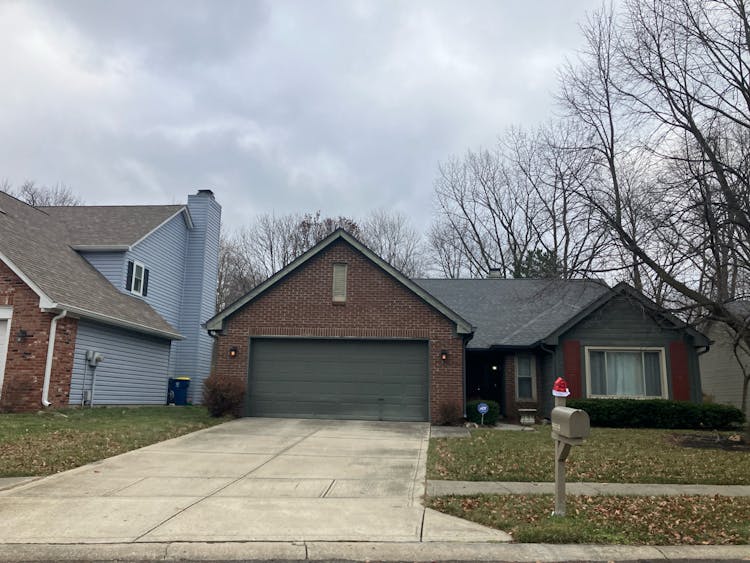 9939 Estep Dr Indianapolis, IN 46280, Hamilton County