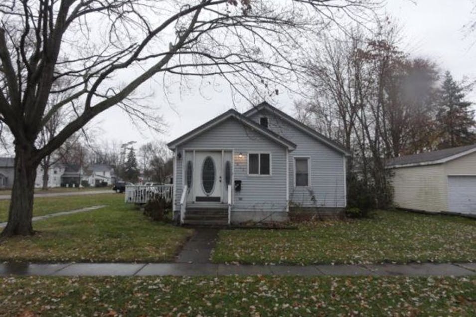 534 Howard St Algonac, MI 48001, St. Clair County