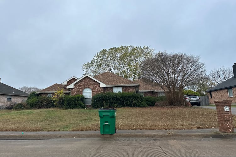 503 Columbia Ave Waxahachie, TX 75165, Ellis County