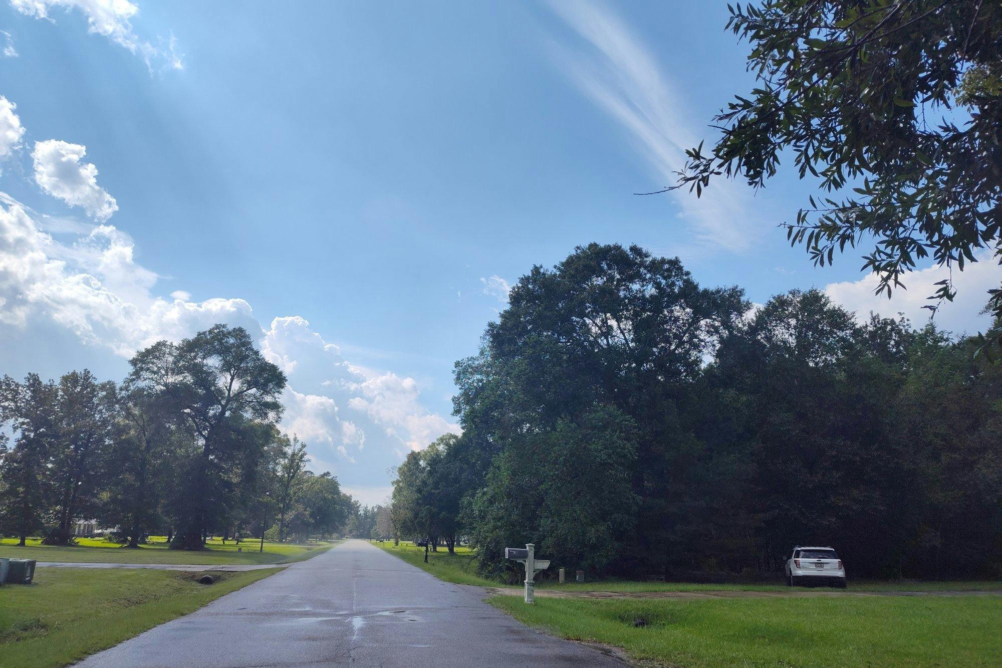 Belle Helene Dr, Denham Springs, LA 70726