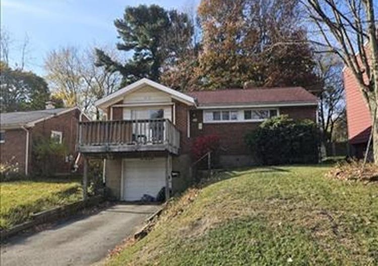 129 Windsor Dr Pittsburgh, PA 15235, Allegheny County