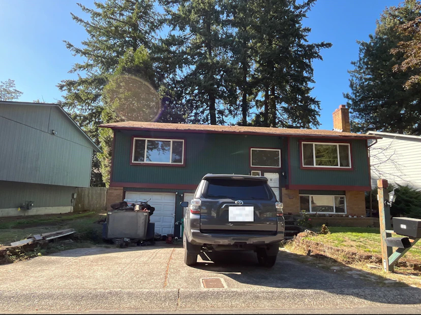 137 Se 205th Dr