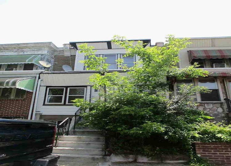 423 S 62nd St Philadelphia, PA 19143, Philadelphia County