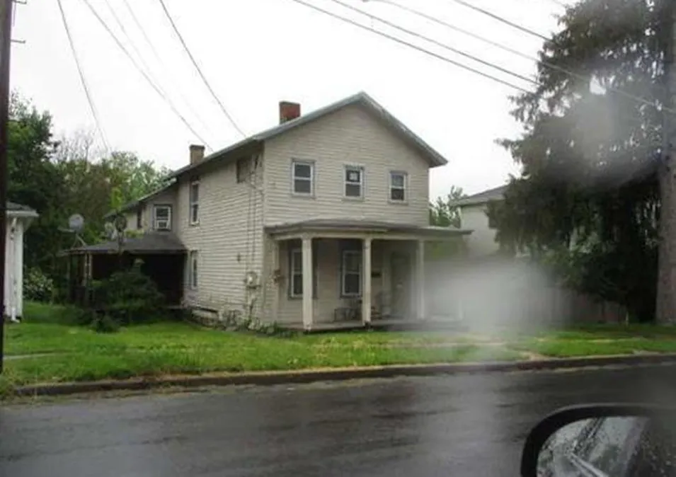 29 Washington St Auburn, NY 13021, Cayuga County