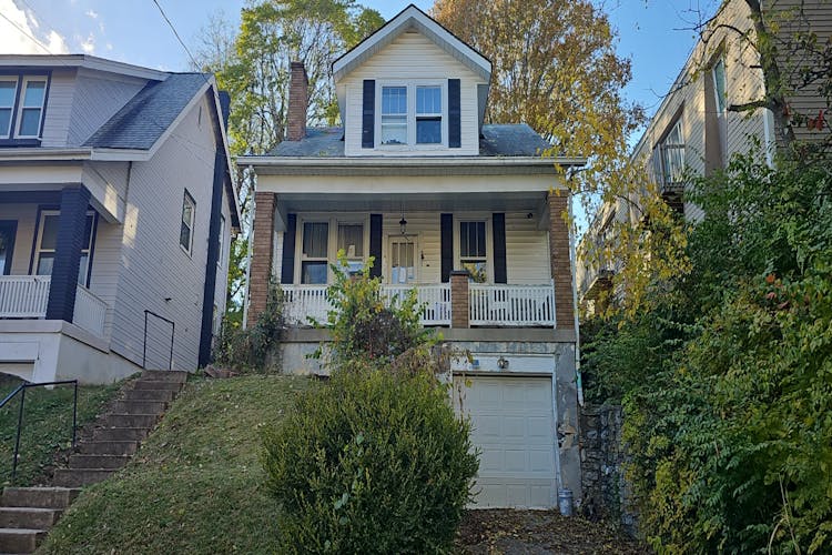 935 Summit Avenue Cincinnati, OH 45204, Hamilton County